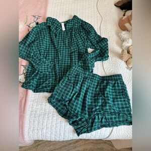 Women's Flannel Long Sleeve Top and Shorts Pajama Set